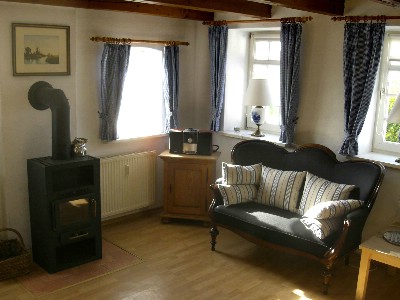 Ferienhaus - Blick in die Ferienwohnungen direkt am Hafen