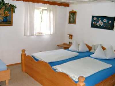 Bild 5 Gaestezimmer 18530